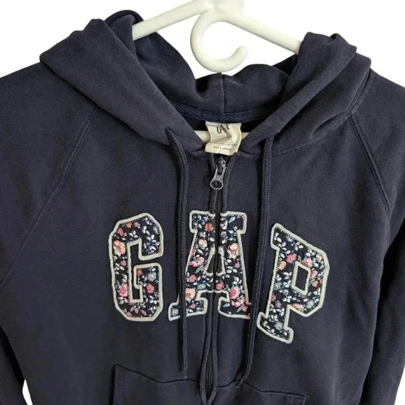 Women's Gap Sweatshirt Navy Blue With Flower Printed SZ L Cotton Casual - Picture 3 of 5